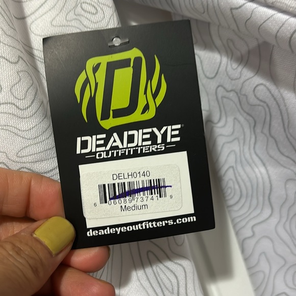 DEADEYE OUTFITTERS Women's 'DEADEYE GIRL' White Multi LONG-SLEEVE HOODIE . - Picture 4 of 11